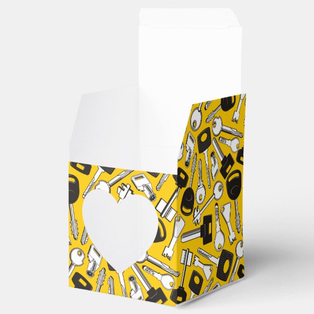 Set of Keys Background Favor Boxes (Opened)