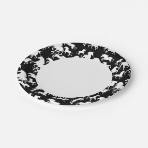 set of unicorns paper plates