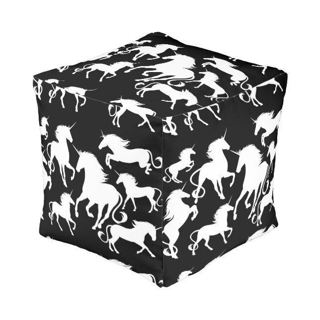 set of unicorns pouf (Angled Front)