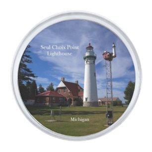 Seul Choix Point Lighthouse lapel pin