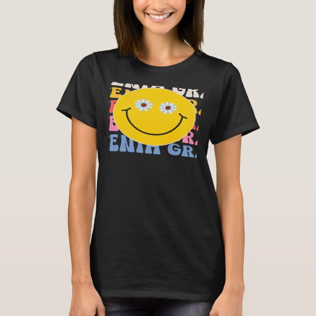 Seventh Grade Smile Groovy Back To School 7th Grad T-Shirt (Front)
