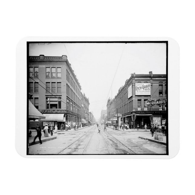 Seventh Street, St. Paul, Minnesota Vintage  Magnet (Horizontal)