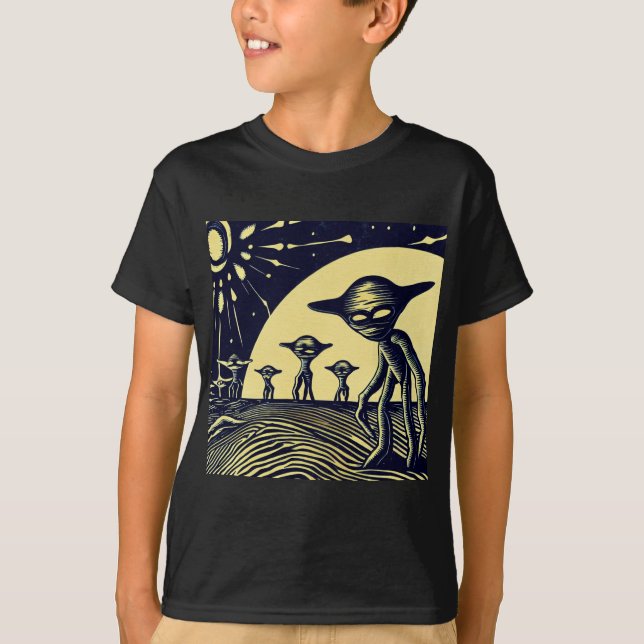 SF - Aliens On A Strange Planet Woodcut 2 T-Shirt (Front)