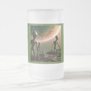 SF Gray Aliens 2 Frosted Glass Beer Mug