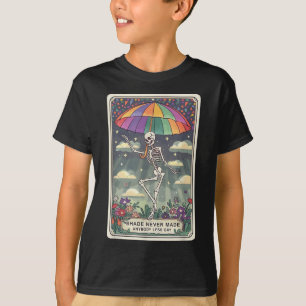 Shade Never Made Anybody Less Gay Skeleton Tarot P T-Shirt