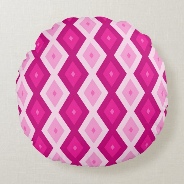 Shades of fuchsia diamond pattern round pillow (Front)