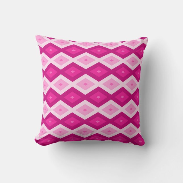Shades of fuchsia diamond pattern throw pillow (Front)