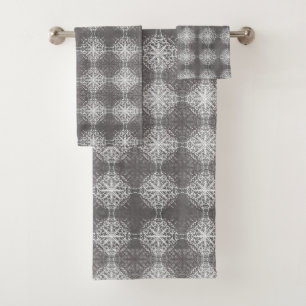 Shades of Gray and White Lace Bath Towel Set