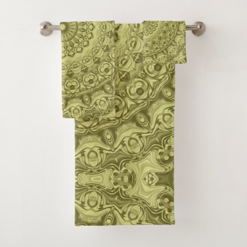 Shades of Green Antique Style Medallion Design Bath Towel Set