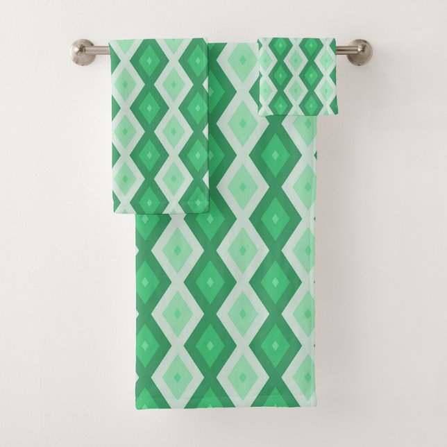 Shades of green diamond pattern bath towel set (Insitu)