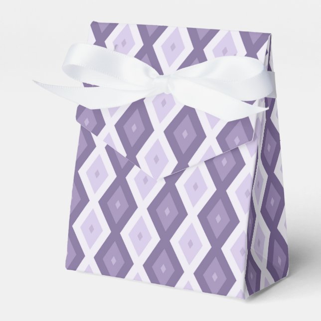 Shades of lavender diamond pattern favor boxes (Front Side)