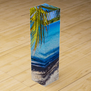 Shadows on the beach wine box