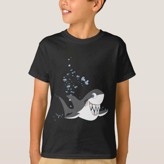SHAKY THE SHARK. T-Shirt (Front)