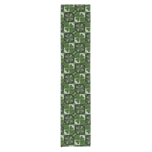 Shamrock Checkerboard Pattern Short Table Runner