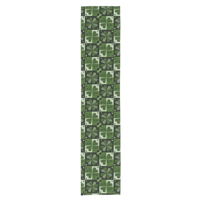 Shamrock Checkerboard Pattern Short Table Runner (Front)