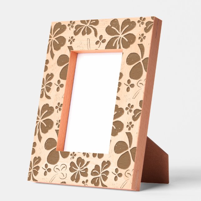 Shamrock Clover Pattern Four Leaves Engraved Frames (Left)