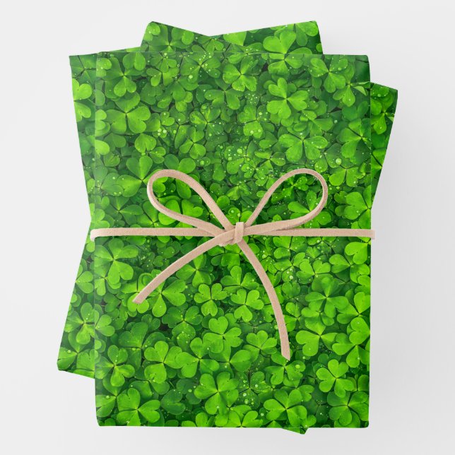 Shamrock Clovers Wrapping Paper Sheets (In situ)