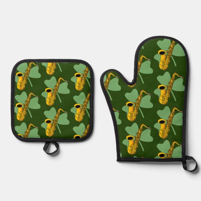 Shamrock Saxophone Oven Mitt & Pot Holder Set (Front)