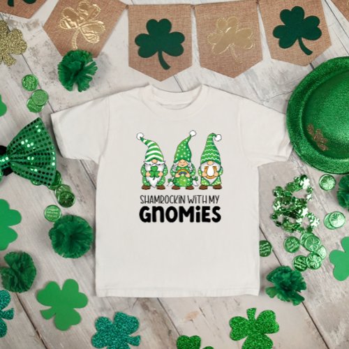 Shamrockin with my gnomies cute irish gnomes T_Shirt