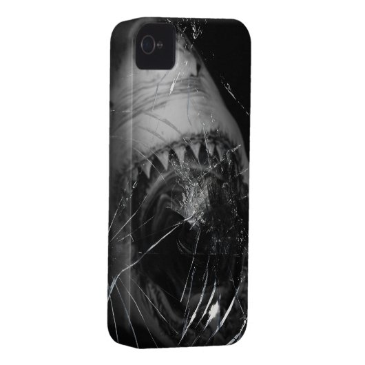 Shark Attack Iphone 4 thin cover (Back/Right)