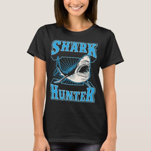 Shark Hunter Funny Best Saltwater Shark Fishing T_Shirt