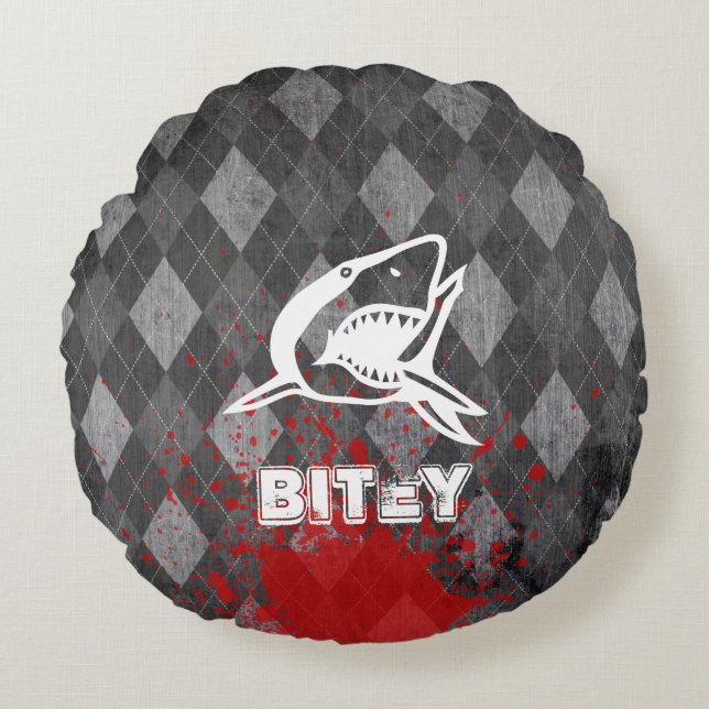 Shark Pictogram on Grungy Black Argyle Round Pillow (Front)