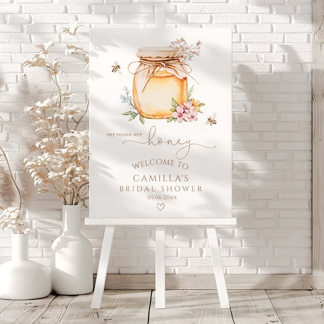 She found her honey Bridal Shower Welcome Foam Board (Creator Uploaded)