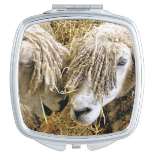 SHEEP COMPACT MIRROR