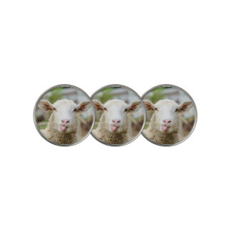 Sheep show tongue golf ball marker