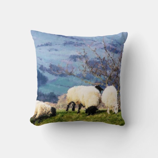 SHEEP THROW PILLOW (Front)