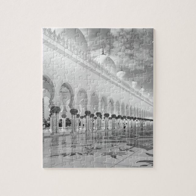 Sheikh Zayed Mosque Jigsaw Puzzle (Vertical)