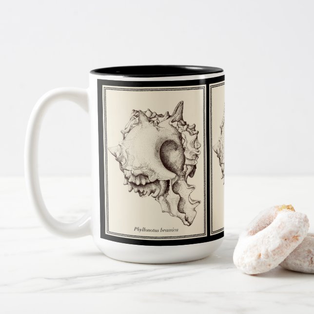 "Shell lover - I" black & white mug (With Donut)