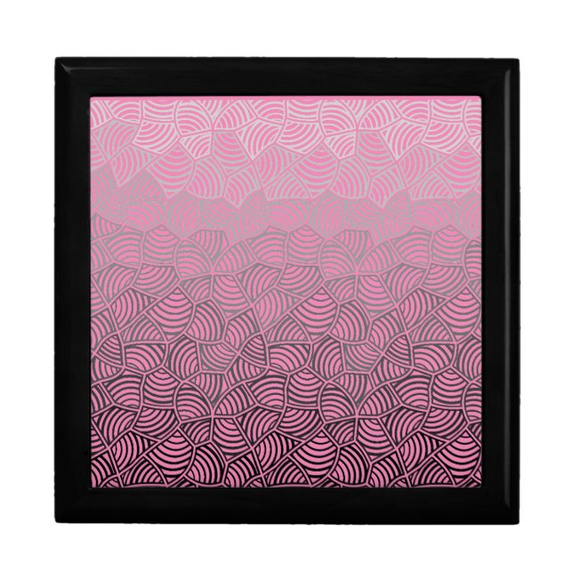 Shell pattern.04.w Pink BG Gift Box (Front)
