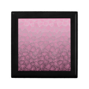 Shell pattern.04.w Pink BG Gift Box