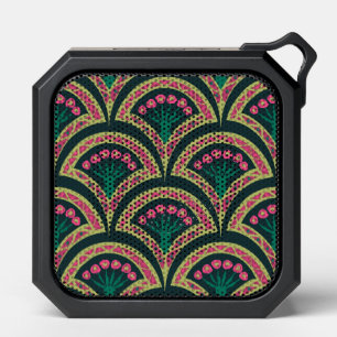 shell shaped green pattern bluetooth speaker