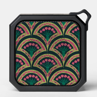 shell shaped green pattern bluetooth speaker