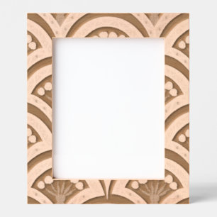shell shaped green pattern engraved frames
