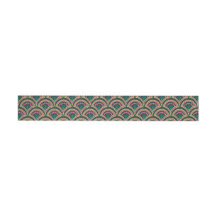 shell shaped green pattern wrap around label