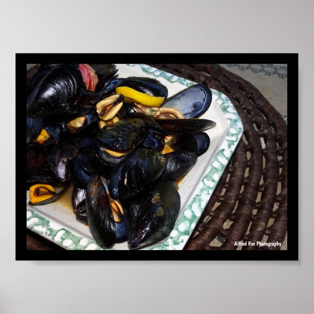 Shellfish Mussels in Bowl Poster (Front)