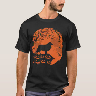 Sheltie And Moon Halloween Dog Lover Gift T-Shirt