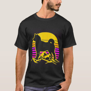 Shiba Inu Lover Design 80s Vintage Style Gift T-Shirt