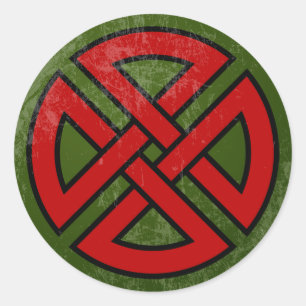 Shield Knot (Celtic, red & black on green) Classic Round Sticker