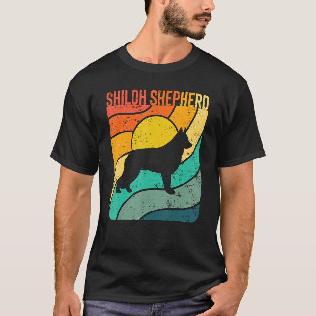 Shiloh Shepherd Vintage Sunset Mom Dad T-Shirt (Front)