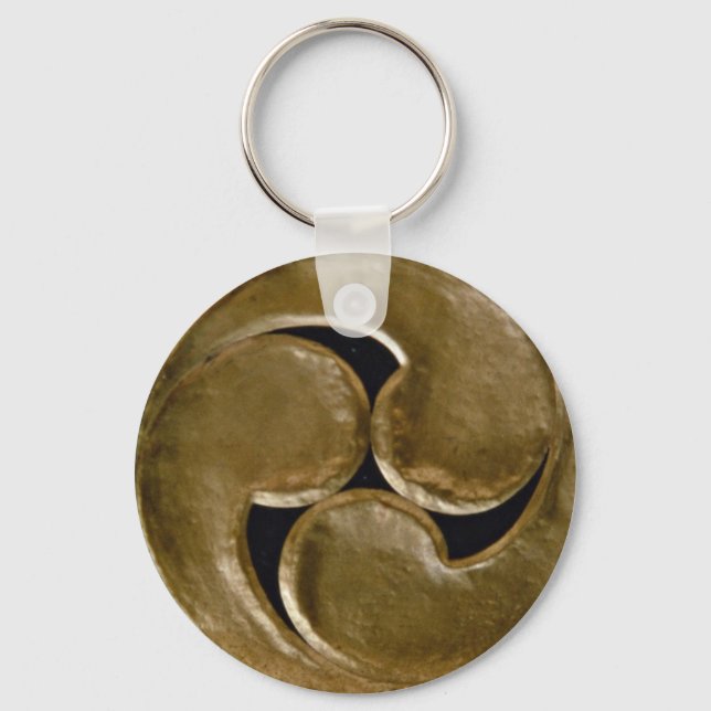 Shinto symbol keychain (Front)
