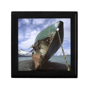 Shipwreck On Shore Gift Box