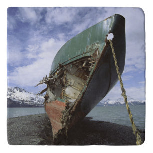 Shipwreck On Shore Trivet