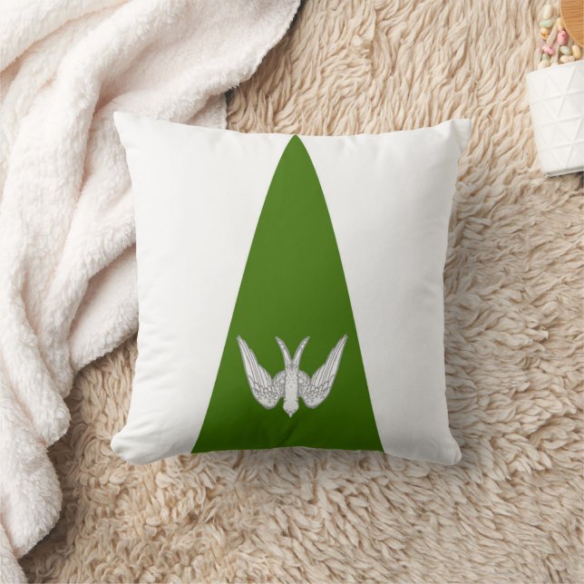 Shire of Nant Y Derwyddon Populace Badge Throw Pillow (Blanket)
