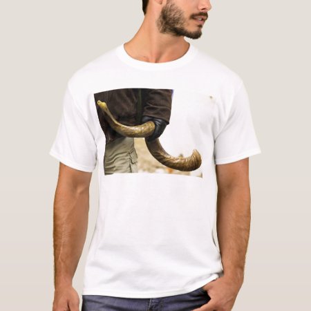 Shofar T-shirt