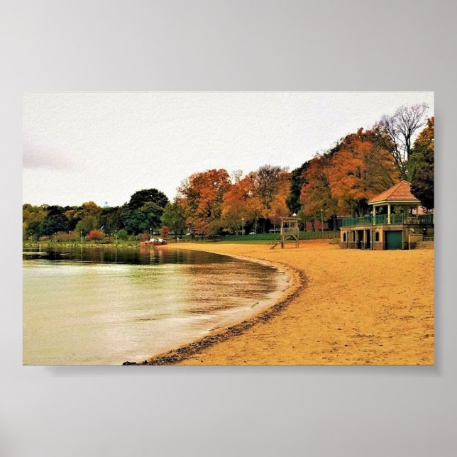 Shorefront of Lake Geneva, Wisconsin Poster (Front)