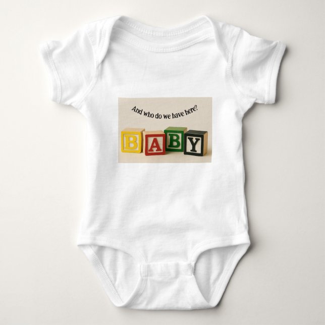 Short sleeve white baby bodysuit (Front)